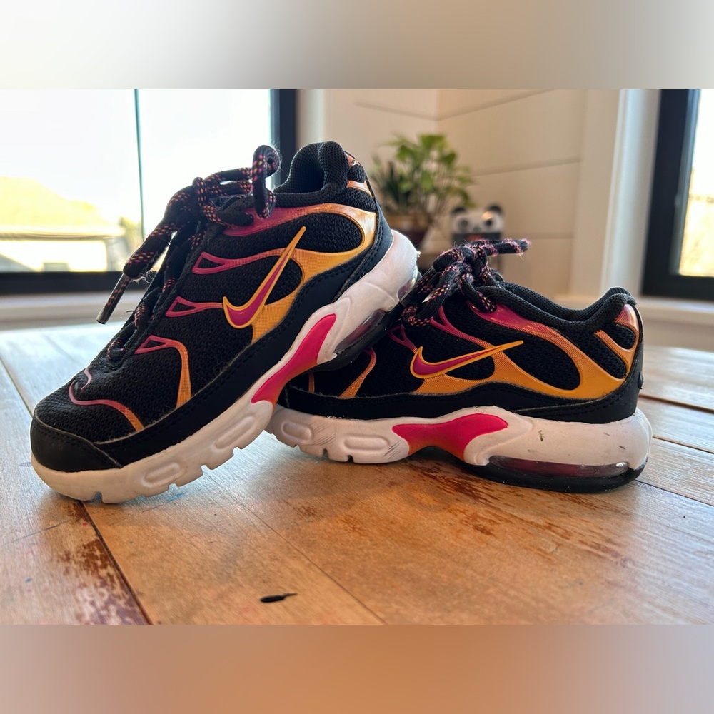 Nike Air Max Plus Toddler Sneaker